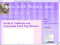 momswithbooks.com