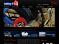 holdingitbig.com