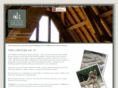 traditionaloakframe.com