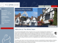 white-swan-stratford.com