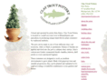 claytroutpottery.com