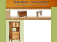staplesfinefurniture.com