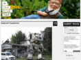 thatfrontyard.com