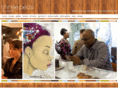 3peasartlounge.com