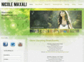 nicolemaxali.com