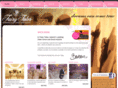 fairytalechairs.com