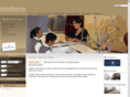 goldentulipiateplaza.com