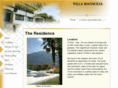 lakecomo-getaway.com