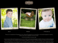 momentsphotographybylaura.com