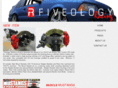 fiveologyracing.com