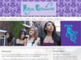 eziacouture.com