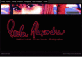 paolaalexandra.com