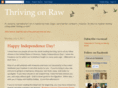 thrivingonraw.com