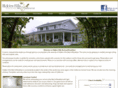 hiddenhillsbedandbreakfast.com