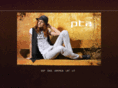 ptafashion.com