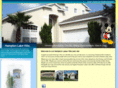 hamptonlakevilla.com