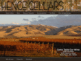 hencecellars.com