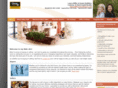finehomesbylaura.com