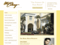 royalroomatthecolony.com
