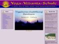 yoga-vedanta-schule.de