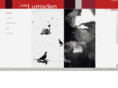 julialumsden.com
