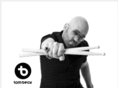 tombeck-drumming.com