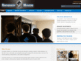 university-movers.com
