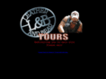 leatherandbeartours.com