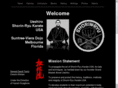 suntreekarate.com