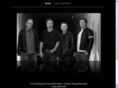 chromedeluxeband.com