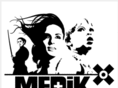 medikclothing.com