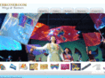 throneroomwingsbanners.com