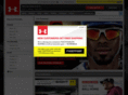 uaeyewear.com