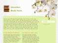 hennikerbookfarm.com