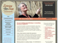 listeningsageassociates.com