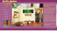 yourplaceguesthouse.com