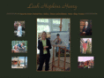leahhenry.com