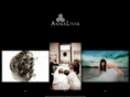 annaliviastyles.com