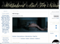 motherhoodaintforsissies.com