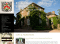 dewsall-court.com