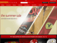 ferrari-perfumes.com