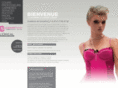 stlaurenttrendsacademy.com