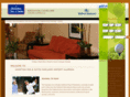oaklandairporthi.com