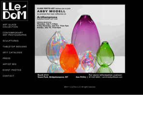 lle-dom.net: LLe-Dom Contemporary Art Glass
Artist Abby Modell's luxurious contemporary art glass is beautifully hand-blown to perfection creating home accessories of gallery quality.