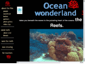 oceanwonderland.com: Ocean wonderland 3D
Shot on the Great Barrier Reef in Australia and in the Bahamas, Oceanwonderland 3D brings to you the amazing beauty of the many varieties of coral and the diversity of the marine life thriving there.