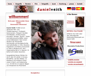 danielveith.com: Daniel Veith
Daniel Veith (*1980) studierte Romanistik, Germanistik und Kunstgeschichte in Würzburg, Santiago de Chile und Neapel. Gegenwärtig schreibt er seine Dissertation auf dem Gebiet der Soziolinguistik über italienische Sprachminderheiten in Argentinien.